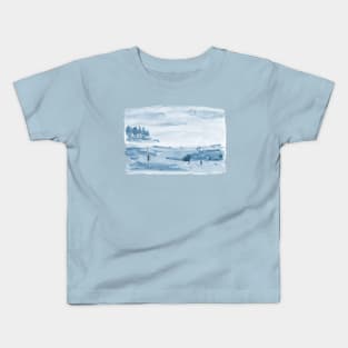 Family on the beach strand at Bjorno Sweden - blue Kids T-Shirt